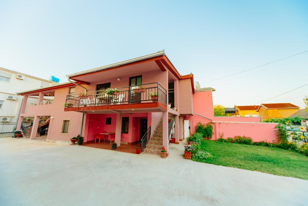 Mc Apartments أولتْسي المظهر الخارجي الصورة