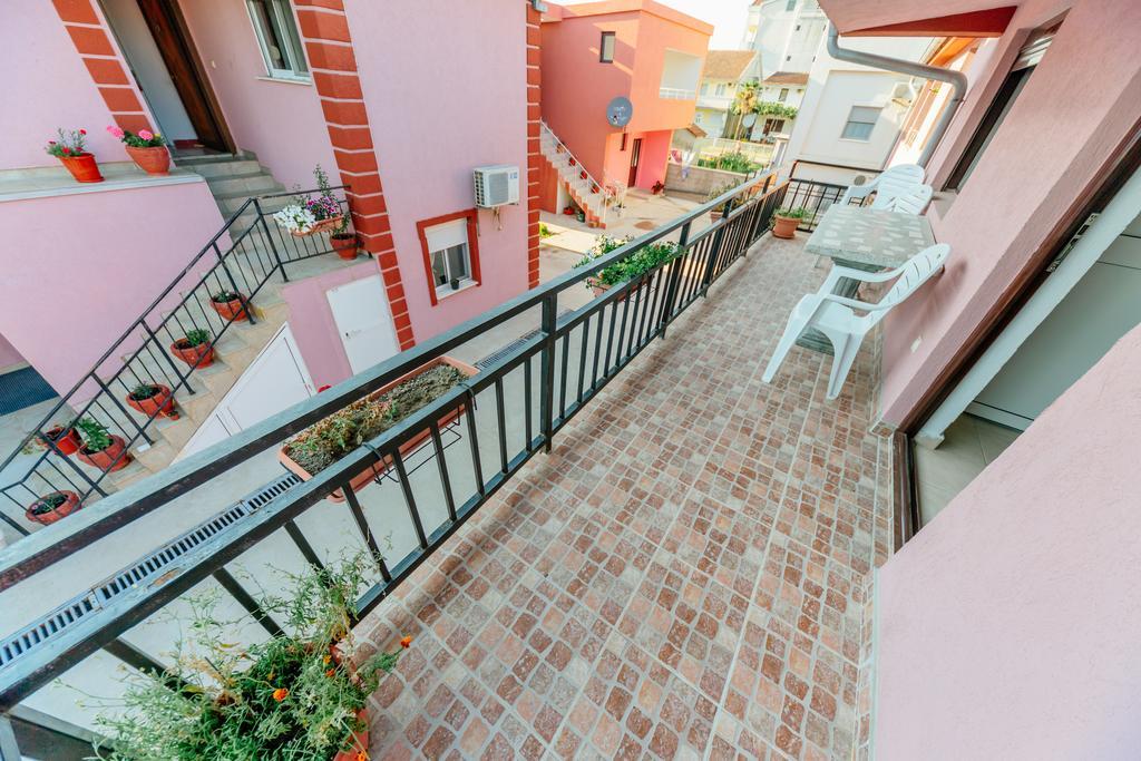 Mc Apartments أولتْسي المظهر الخارجي الصورة