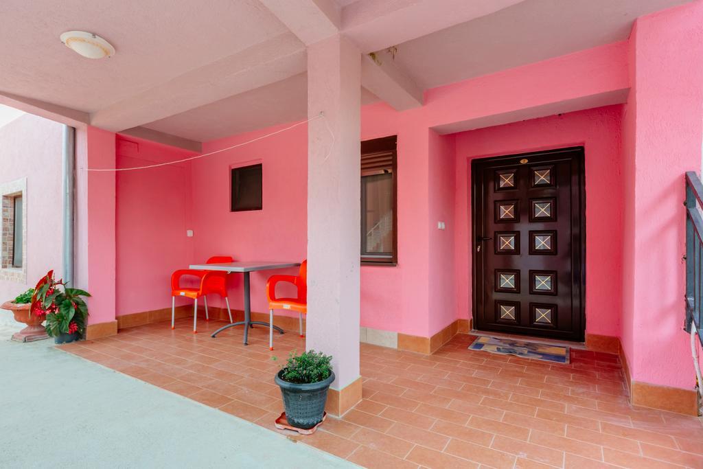 Mc Apartments أولتْسي المظهر الخارجي الصورة